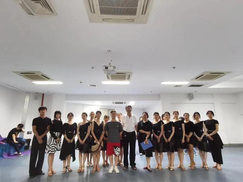 xc体育手机版